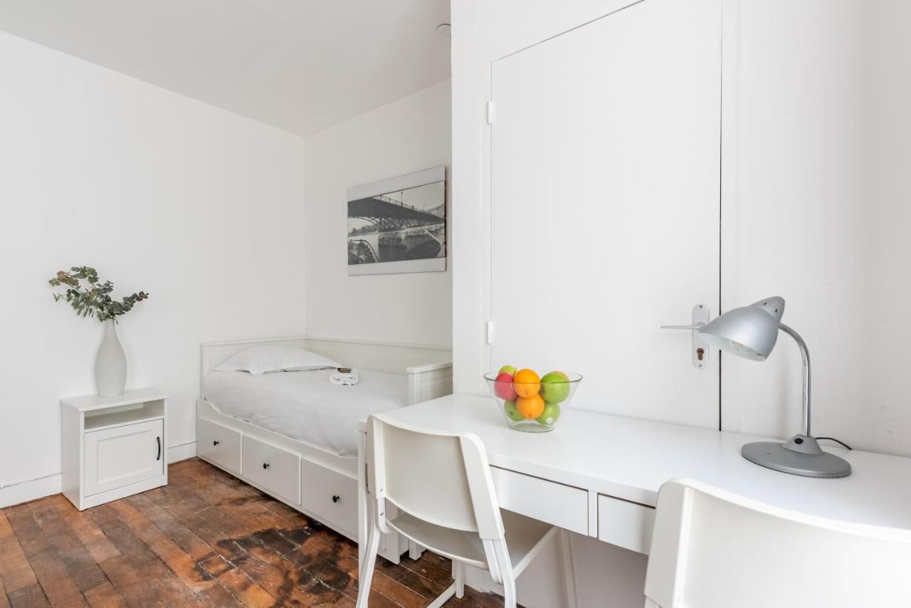 Appartement Magenta Quest Париж Екстер'єр фото